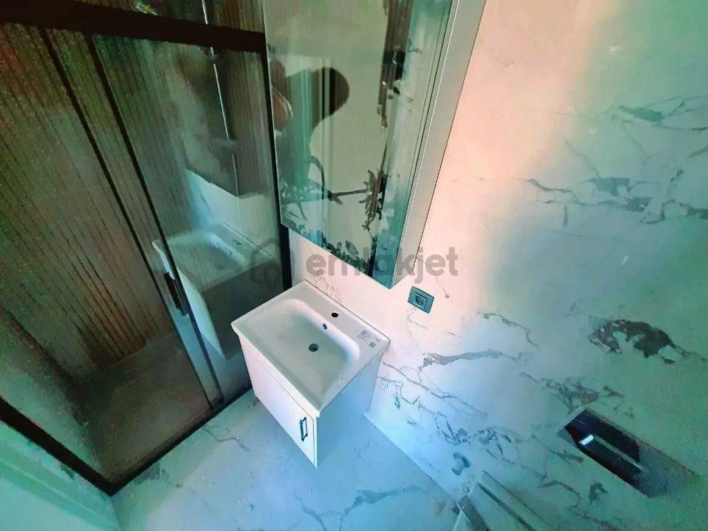 Uytundan Kadıköyde Yerden Isıtma Ebeveyn Banyolu Arakat 2+1daire - 5