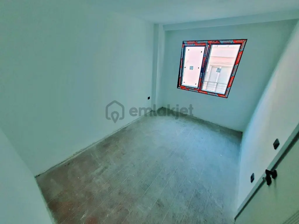 Uytundan Kadıköyde Yerden Isıtma Ebeveyn Banyolu Arakat 2+1daire - 30