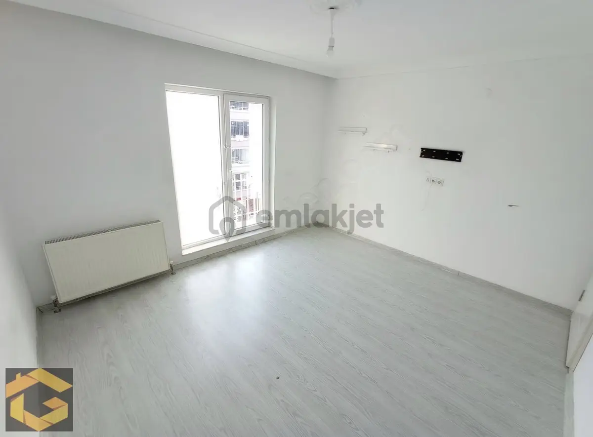 Yenikent'te 3+1 Satılık Daire - 24