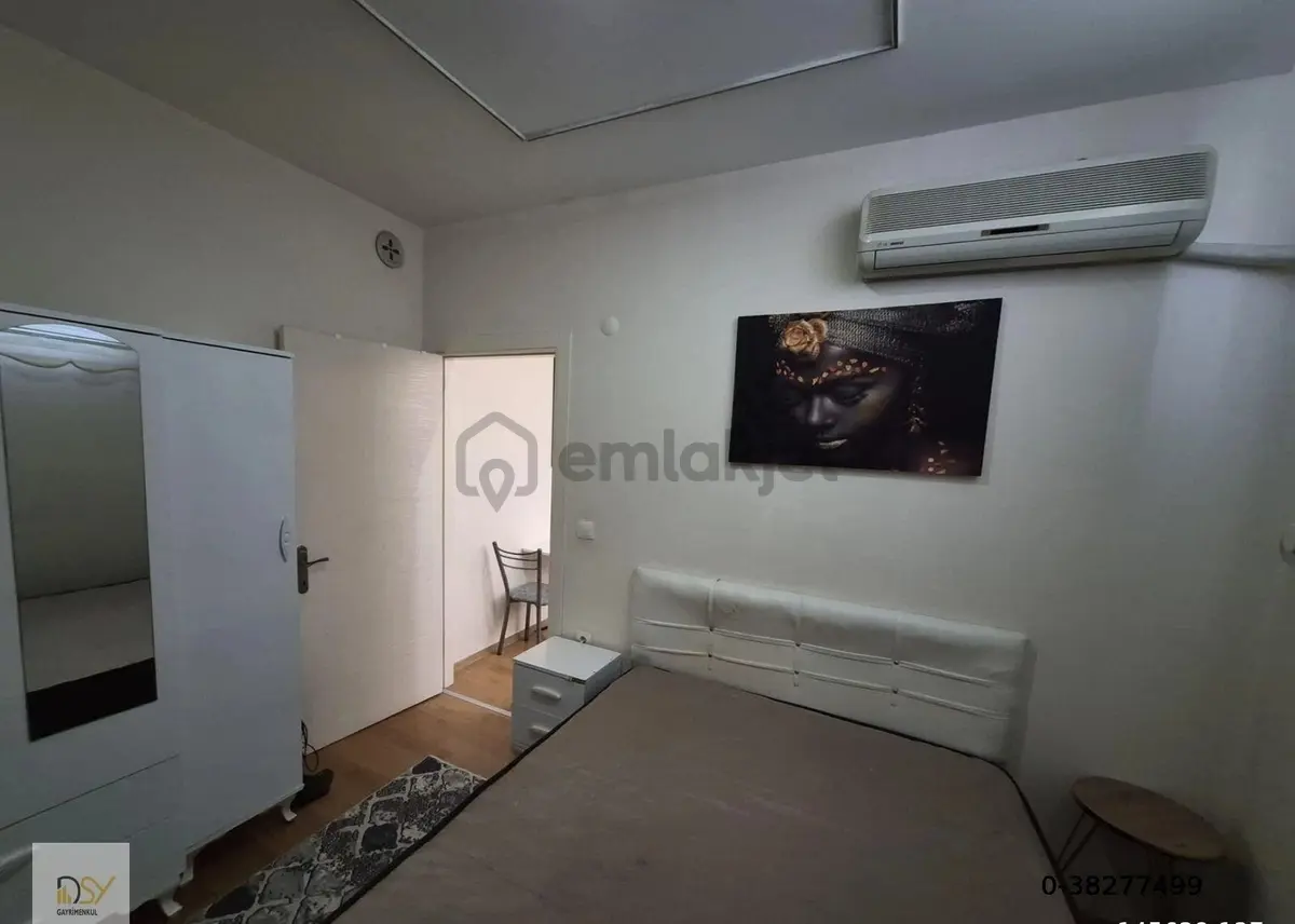 Buca Atatürk Mahallesinde Kiralık 1+1 Çift Klimalı Eşyalı Ev - 14