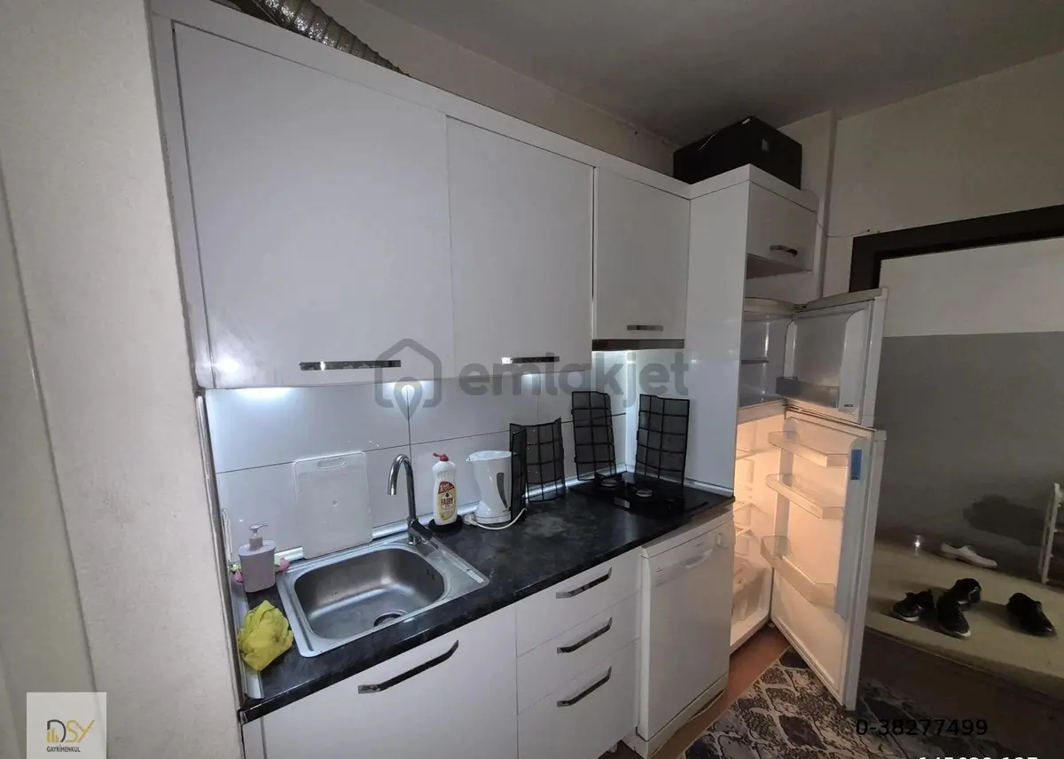 Buca Atatürk Mahallesinde Kiralık 1+1 Çift Klimalı Eşyalı Ev - 7