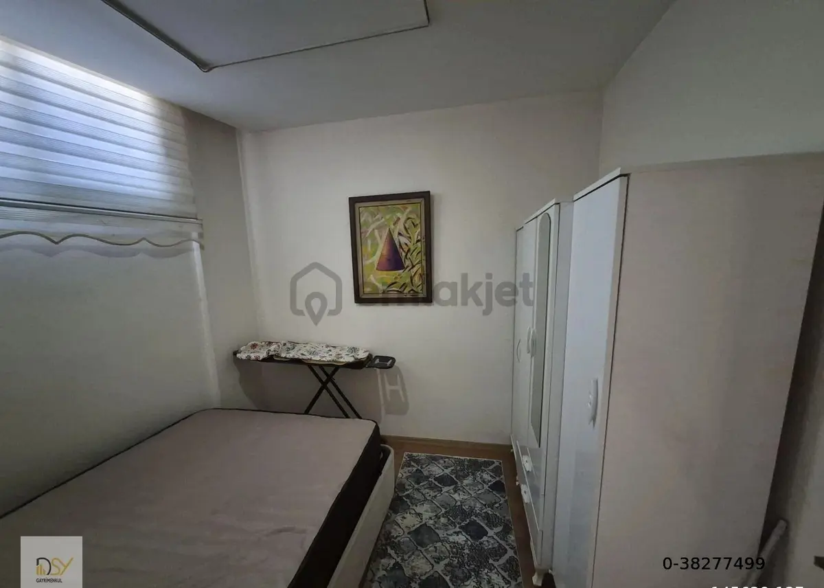Buca Atatürk Mahallesinde Kiralık 1+1 Çift Klimalı Eşyalı Ev - 3