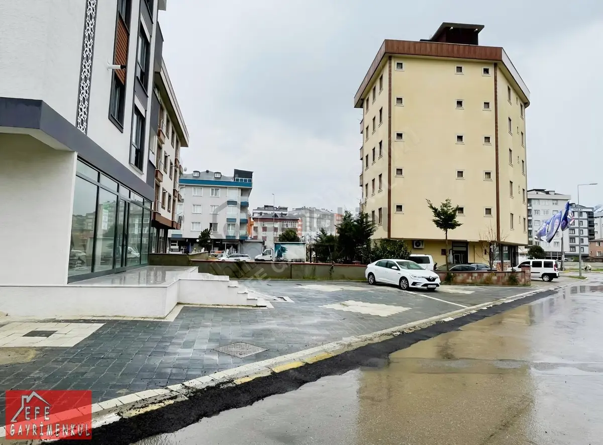 Sultanbeyli Adil Mahallesinde Önü Geniş Bodrumlu Sıfır Dükkan - 4