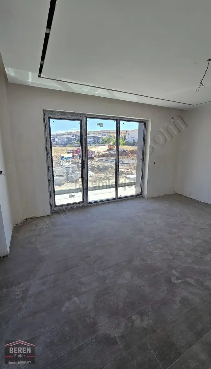Esenyurt'da Satılık Lüks Villa - 35