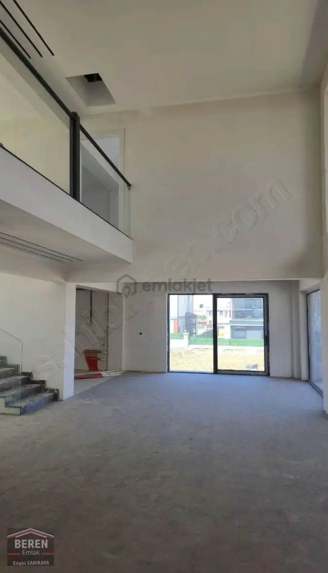Esenyurt'da Satılık Lüks Villa - 21