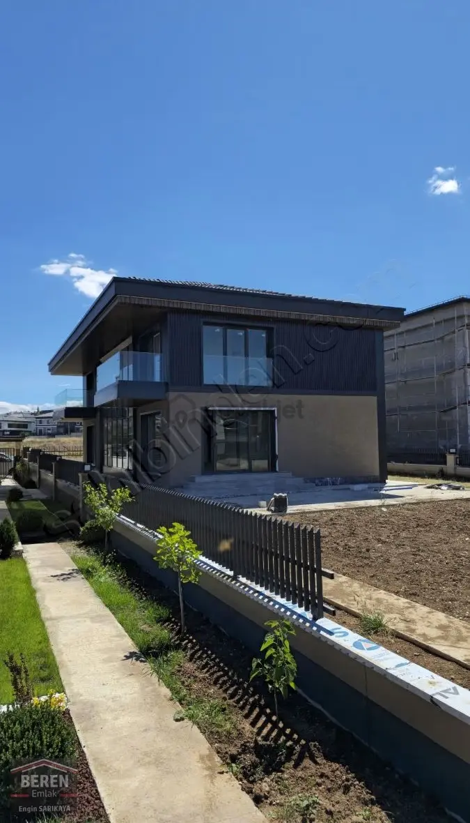 Esenyurt'da Satılık Lüks Villa - 12