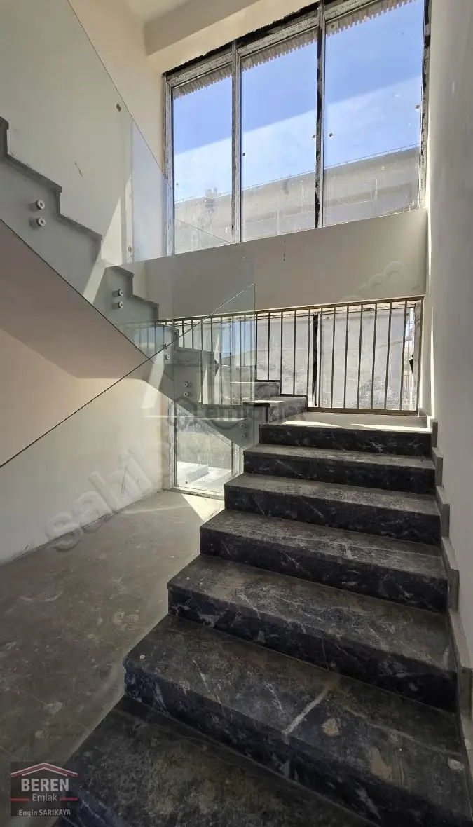 Esenyurt'da Satılık Lüks Villa - 15
