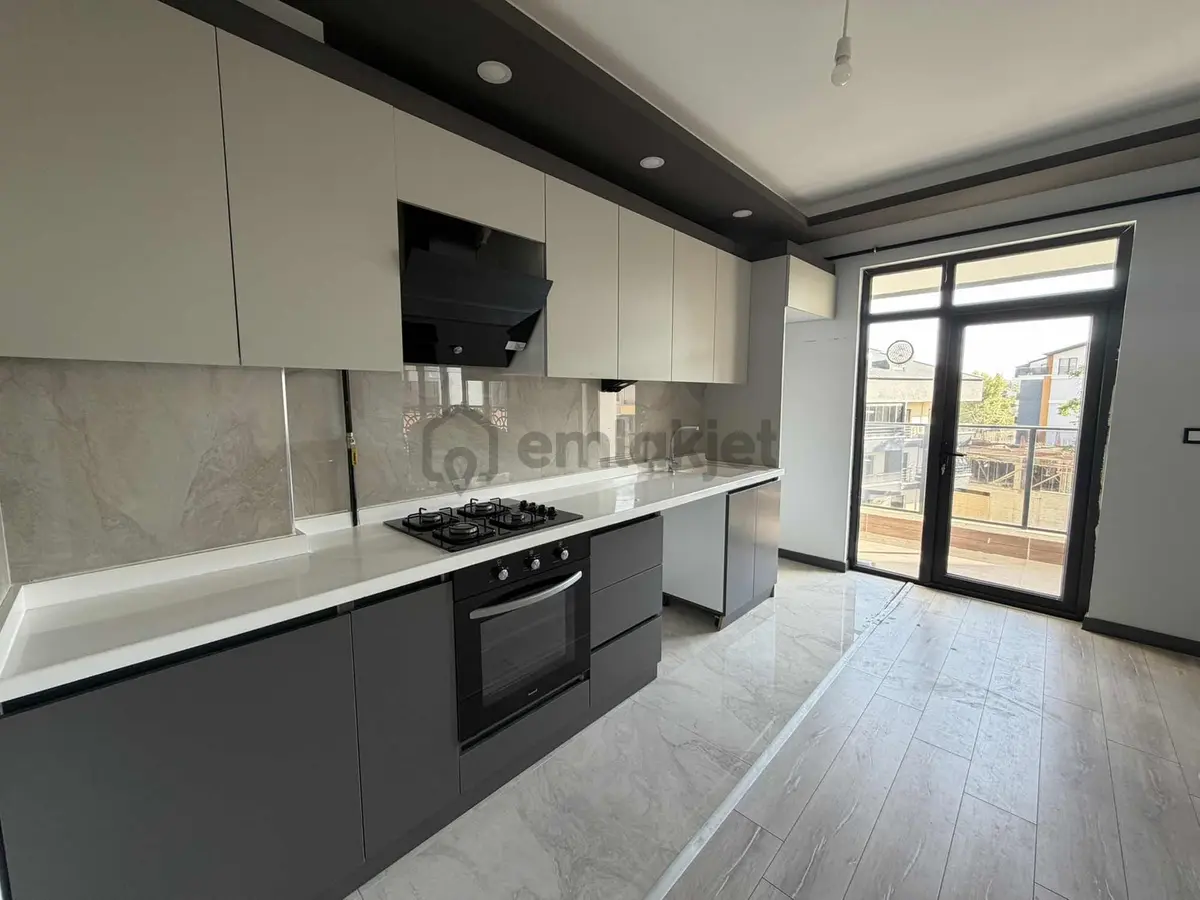 Alaçatı'dan İncek'te Teraslı 3 Banyolu Geniş 4+1 Kiralık Daire - 28