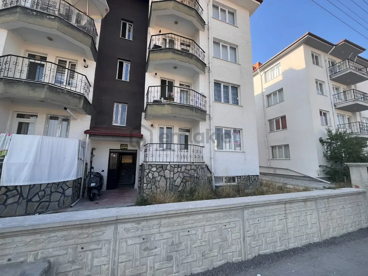 Kütahya Merkez Zafertepe Mahallesinde Satılık 3+1 Daire! - 21