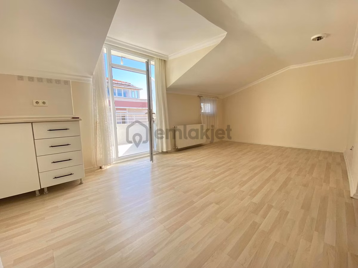 Pegaas'tan Cihangir Mah. Metrobüse 8dk 2+1 Teraslı Kiralık Daire - 2