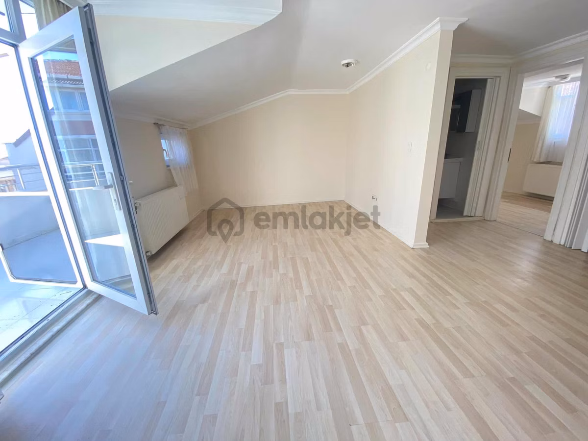 Pegaas'tan Cihangir Mah. Metrobüse 8dk 2+1 Teraslı Kiralık Daire - 9