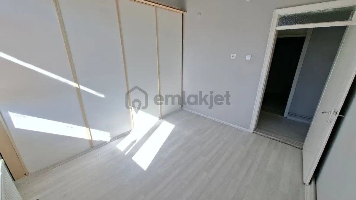 Otogara Yakın Bakımlı 3+1 Kiralık Daire - 15