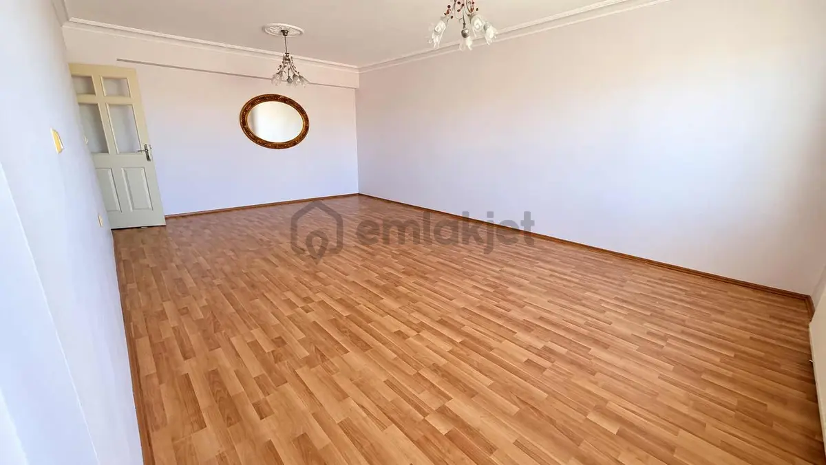 Etimesgut Ayyıldızda Satılık 3+1 Daire - 4