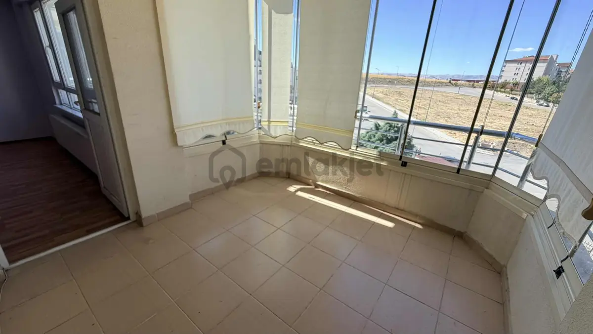 Etimesgut Ayyıldızda Satılık 3+1 Daire - 9