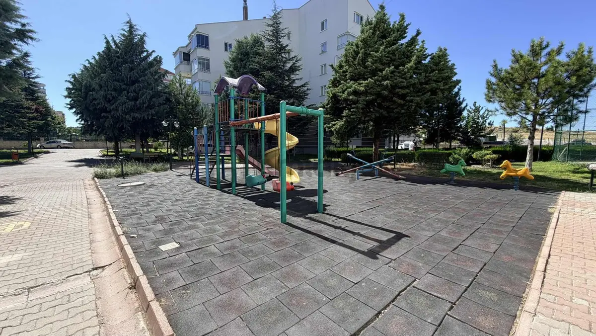 Etimesgut Ayyıldızda Satılık 3+1 Daire - 34