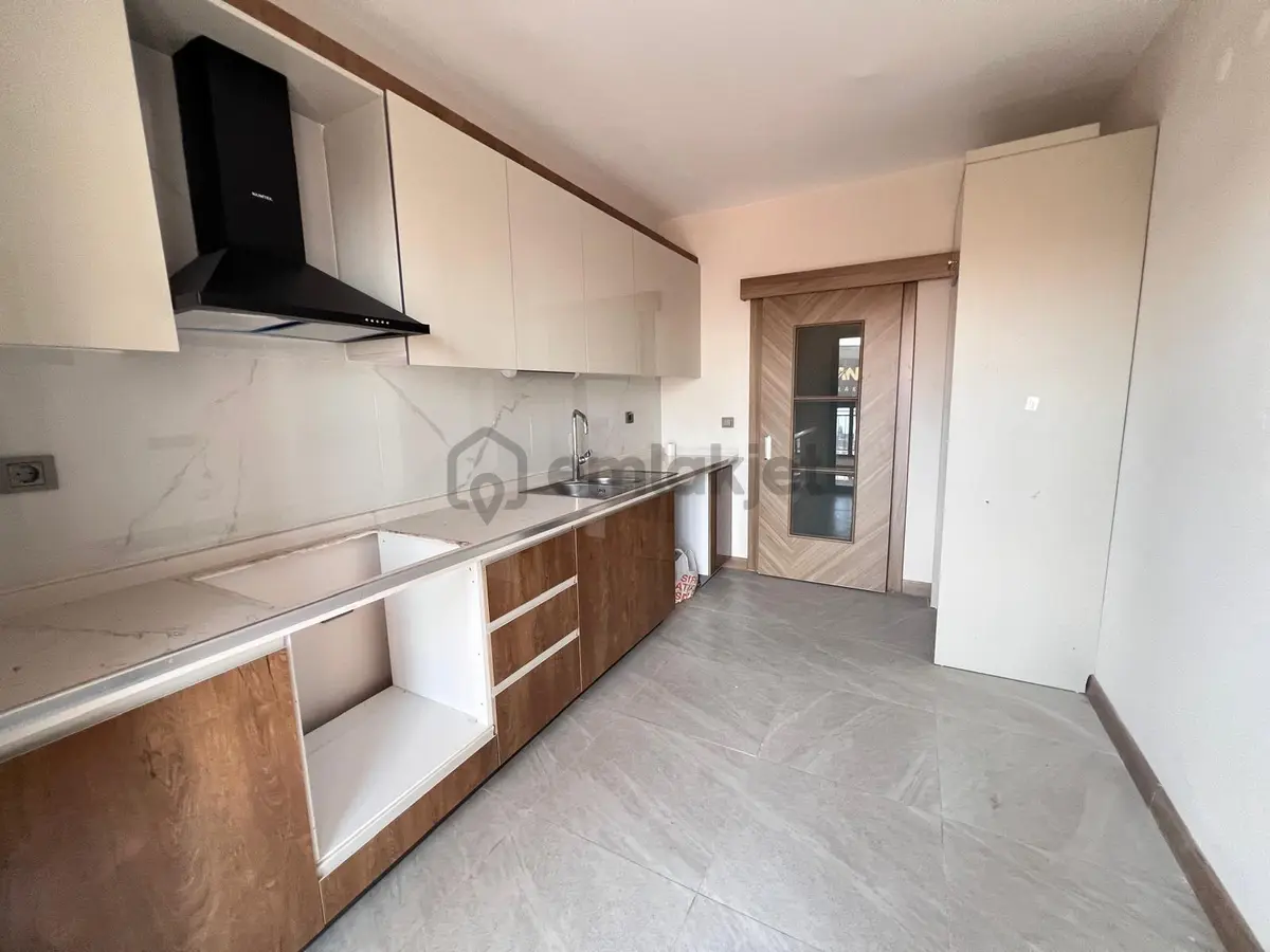 Han Emlaktan Bozön Mah'de 2.etap Toki De Kiralık Daire - 12