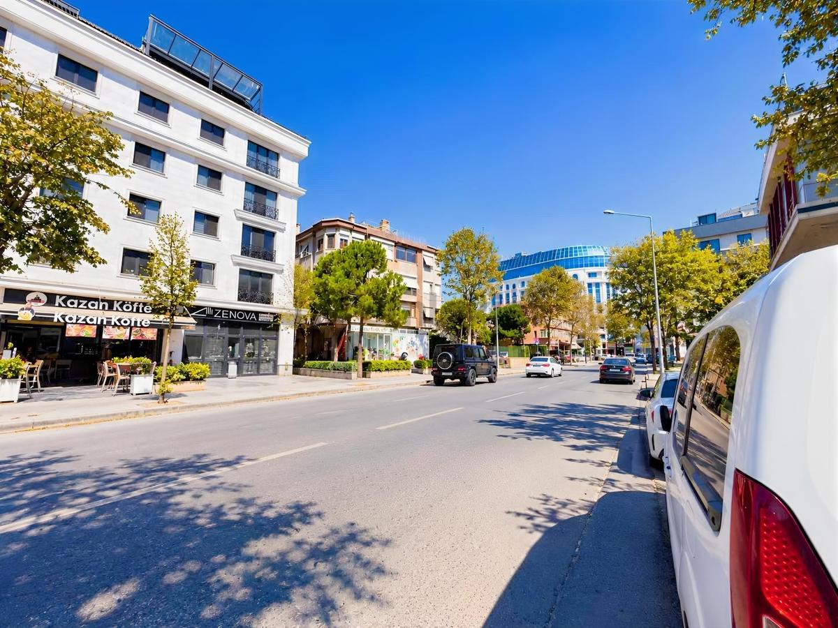 Büyükçekmecede Yüksek Cirolu | Devren Kiralık Restorant - 4