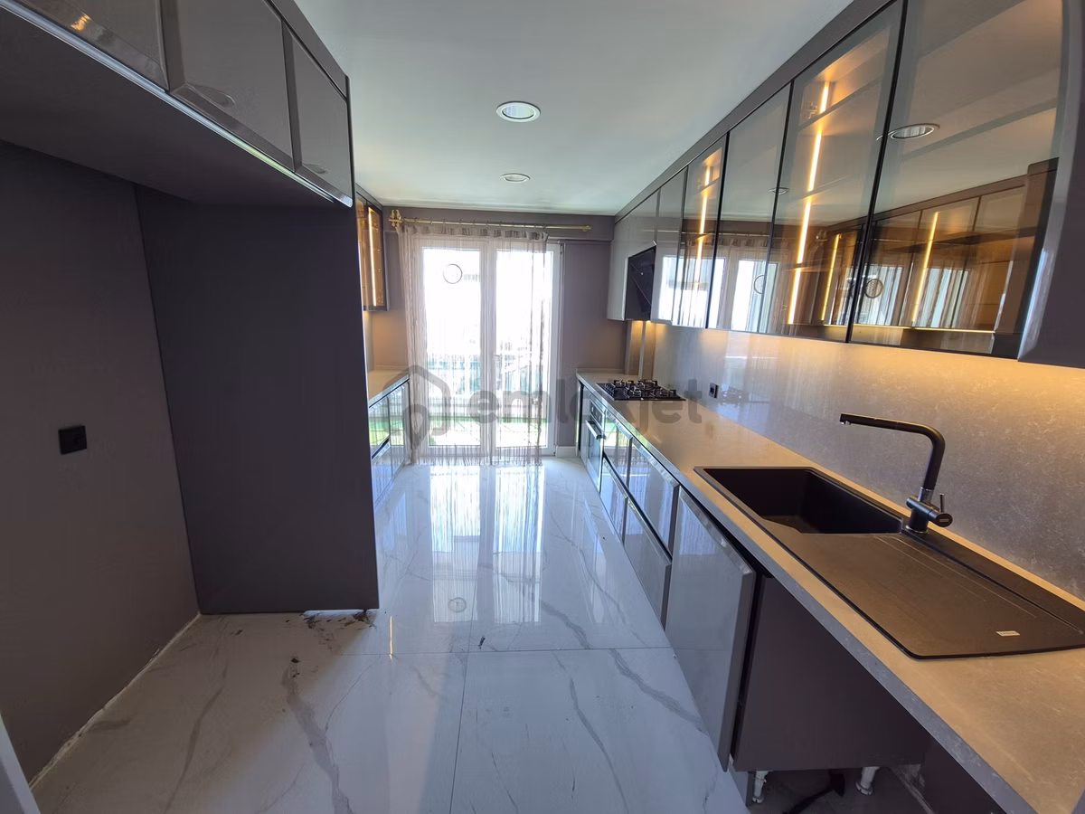 Mutlu Town Bakımlı Tadilatlı Manzaralı 3+1 Kiralık Daire - 3