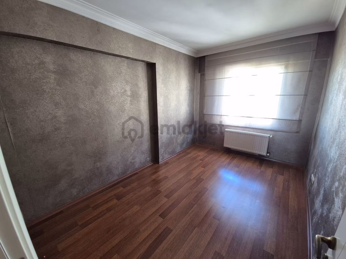 Mutlu Town Bakımlı Tadilatlı Manzaralı 3+1 Kiralık Daire - 11