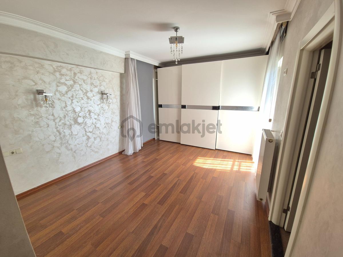 Mutlu Town Bakımlı Tadilatlı Manzaralı 3+1 Kiralık Daire - 15