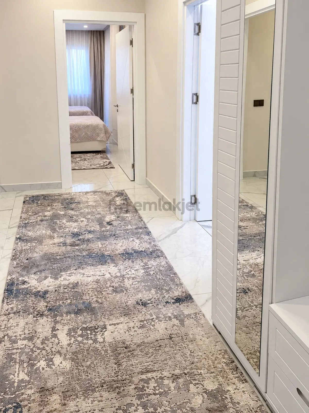 Alanya Merkezde Denize 800 M Site İçi Satılık 2+1 Daire - 15