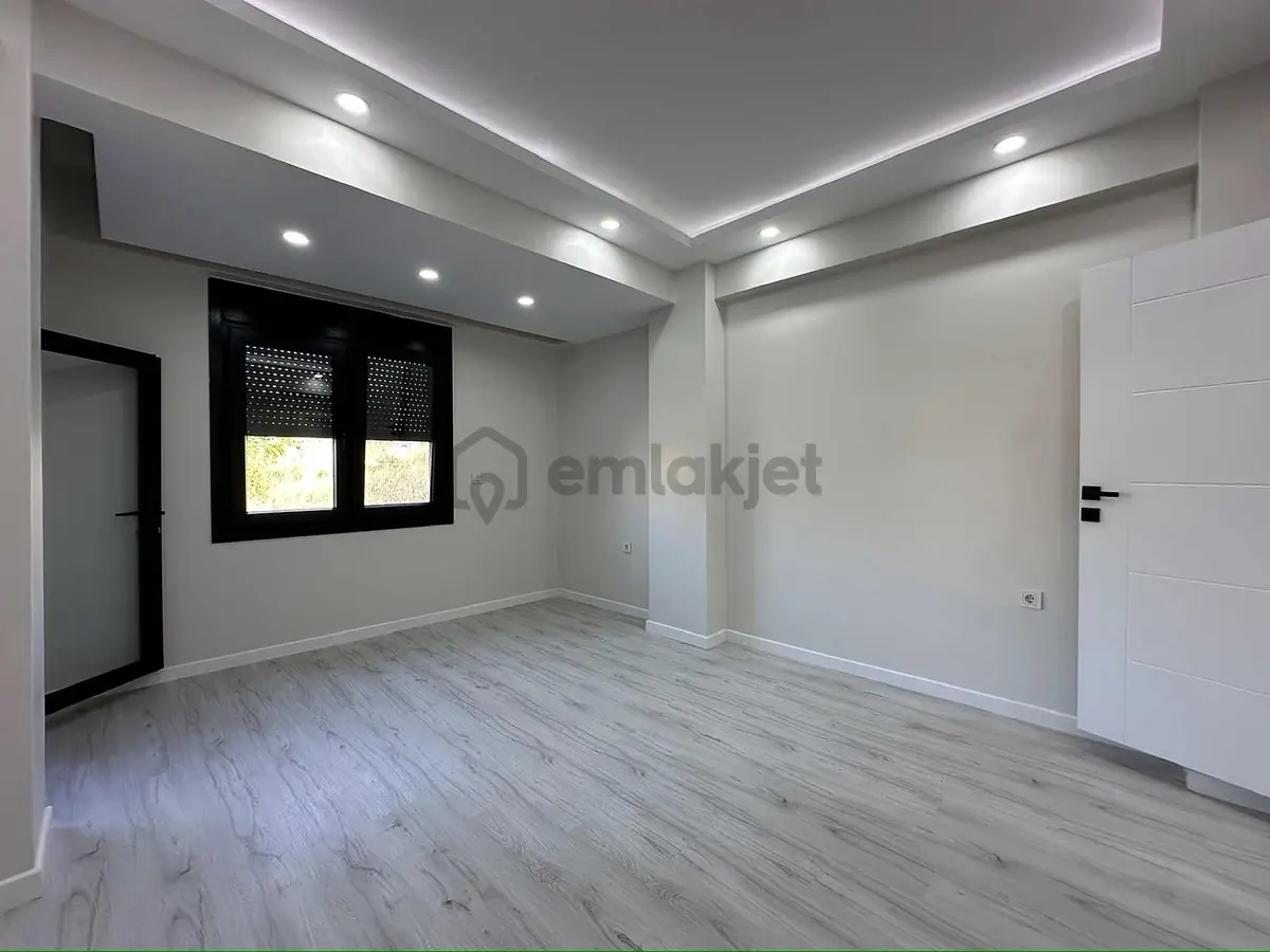 Yalova Termal Akköy'de 5+1 Lüks Satılık Müstakil Villa - 13