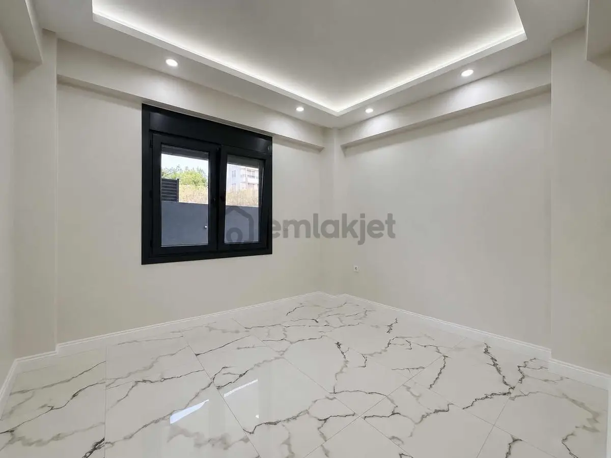 Yalova Termal Akköy'de 5+1 Lüks Satılık Müstakil Villa - 8