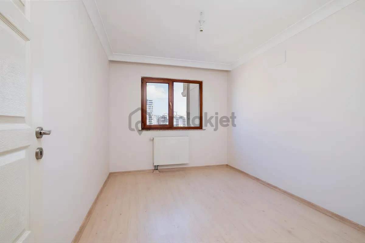 Remax Advantage Arzu Aksaray Forelıevler 3'te Kıralık 3+1 Daıre - 20