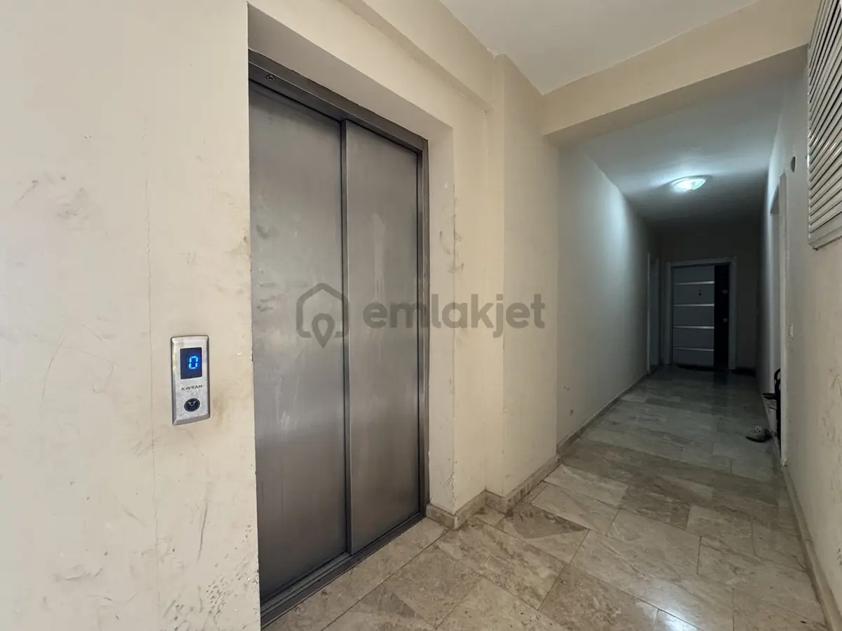 Altıntaşta Havuzlu Sitede Eşyalı Satılık Geniş 2+1 Daire!!! - 17