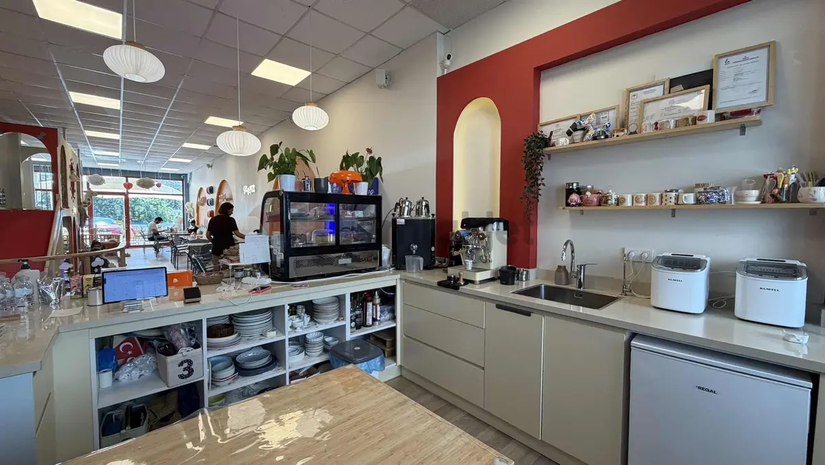Güzelbahçe Yelki'de|işlek Caddede Devren Kiralık İşyeri - 18