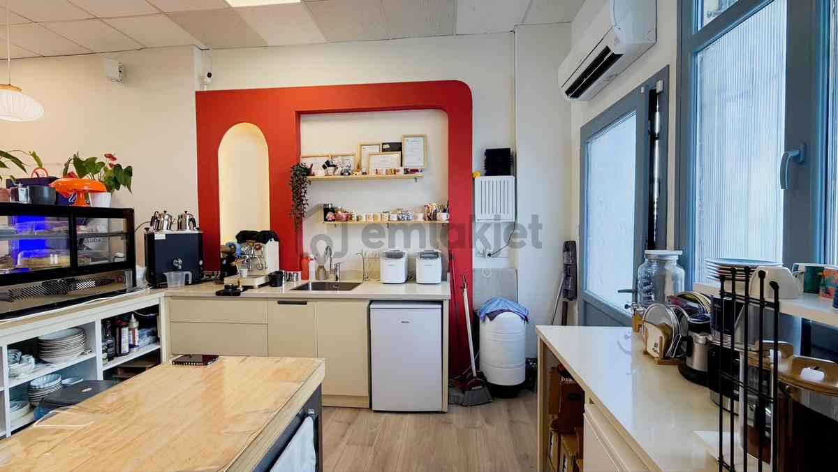 Güzelbahçe Yelki'de|işlek Caddede Devren Kiralık İşyeri - 15