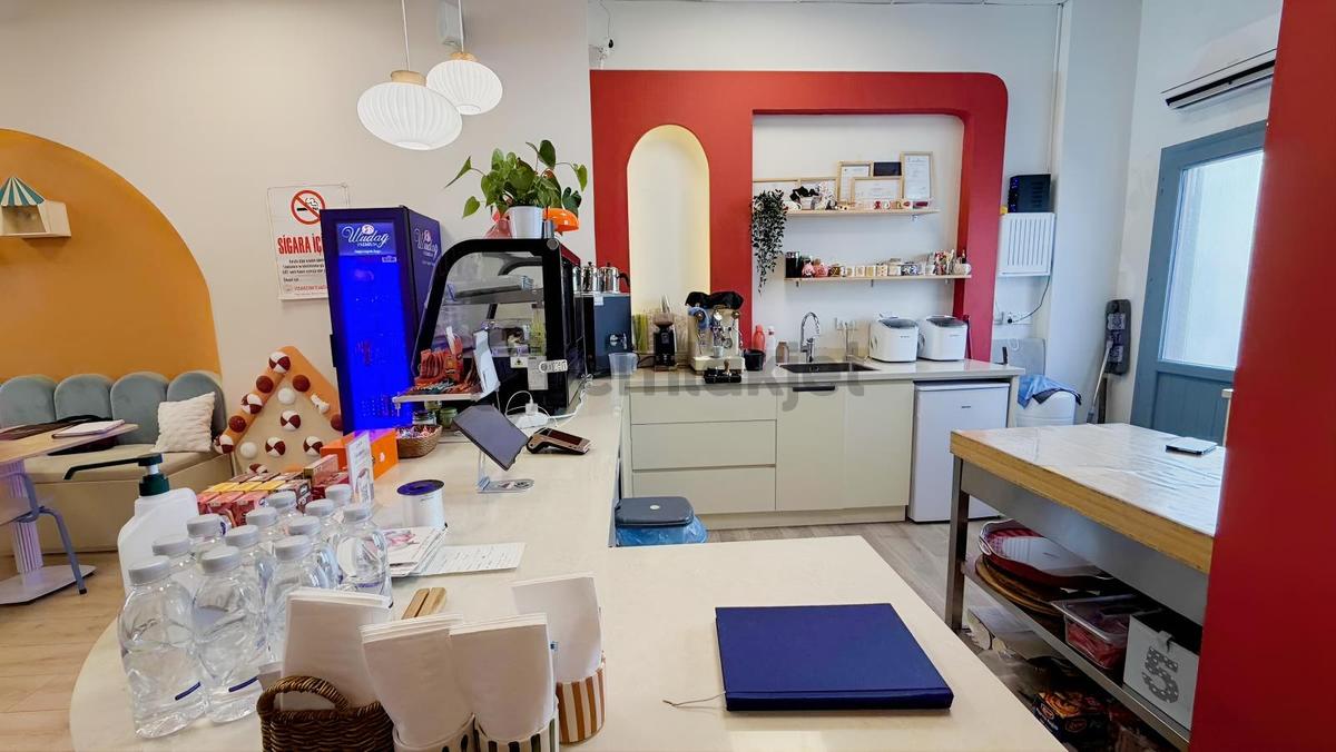Güzelbahçe Yelki'de|işlek Caddede Devren Kiralık İşyeri - 17