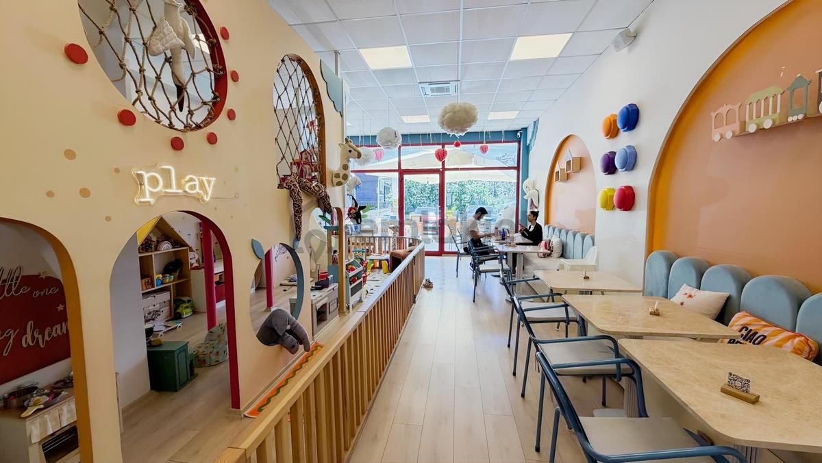 Güzelbahçe Yelki'de|işlek Caddede Devren Kiralık İşyeri - 12