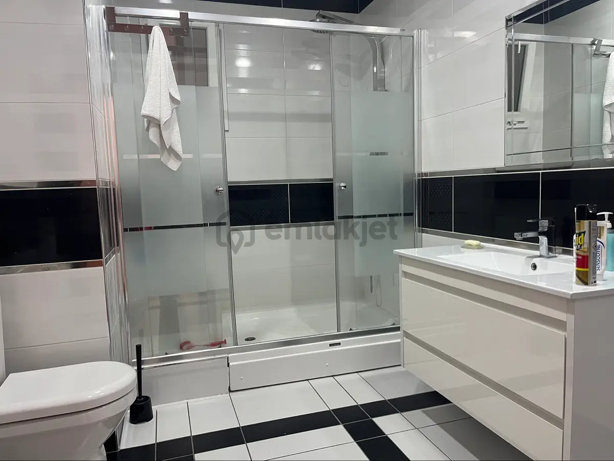 Cb Vizyon’dan Bahçekent Sitesinde Geniş Villa - 16