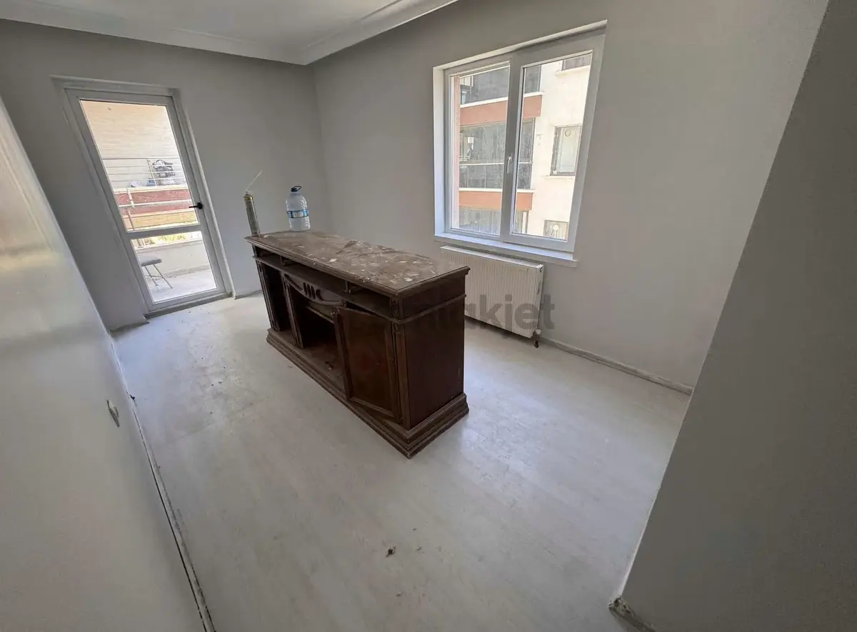 Derman'dan Cadde Üzerinde 3+1 Altı Daire Ön Cephe - 11