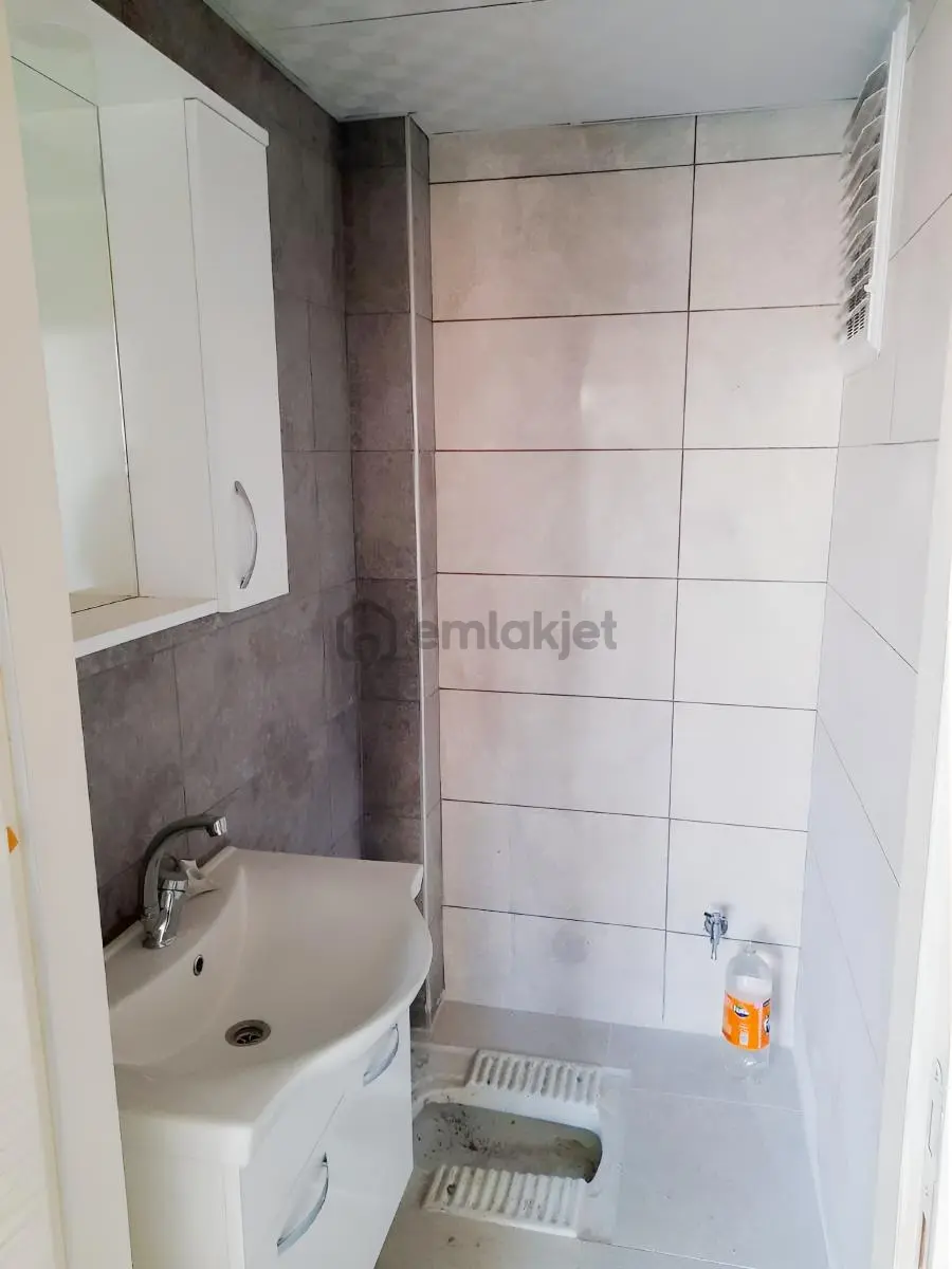 Fırat Büfe Yanında Kiralık 3+1 Daire - 16