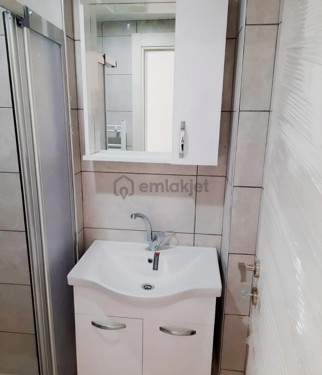 Fırat Büfe Yanında Kiralık 3+1 Daire - 6