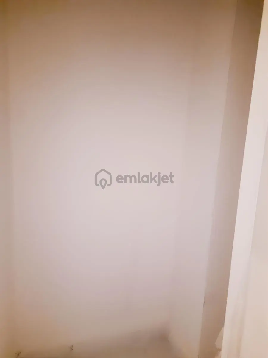 Fırat Büfe Yanında Kiralık 3+1 Daire - 13