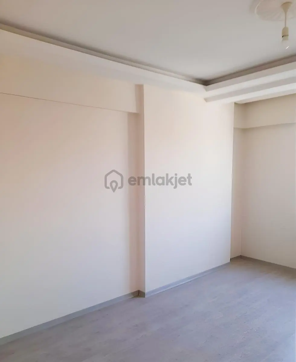 Fırat Büfe Yanında Kiralık 3+1 Daire - 18