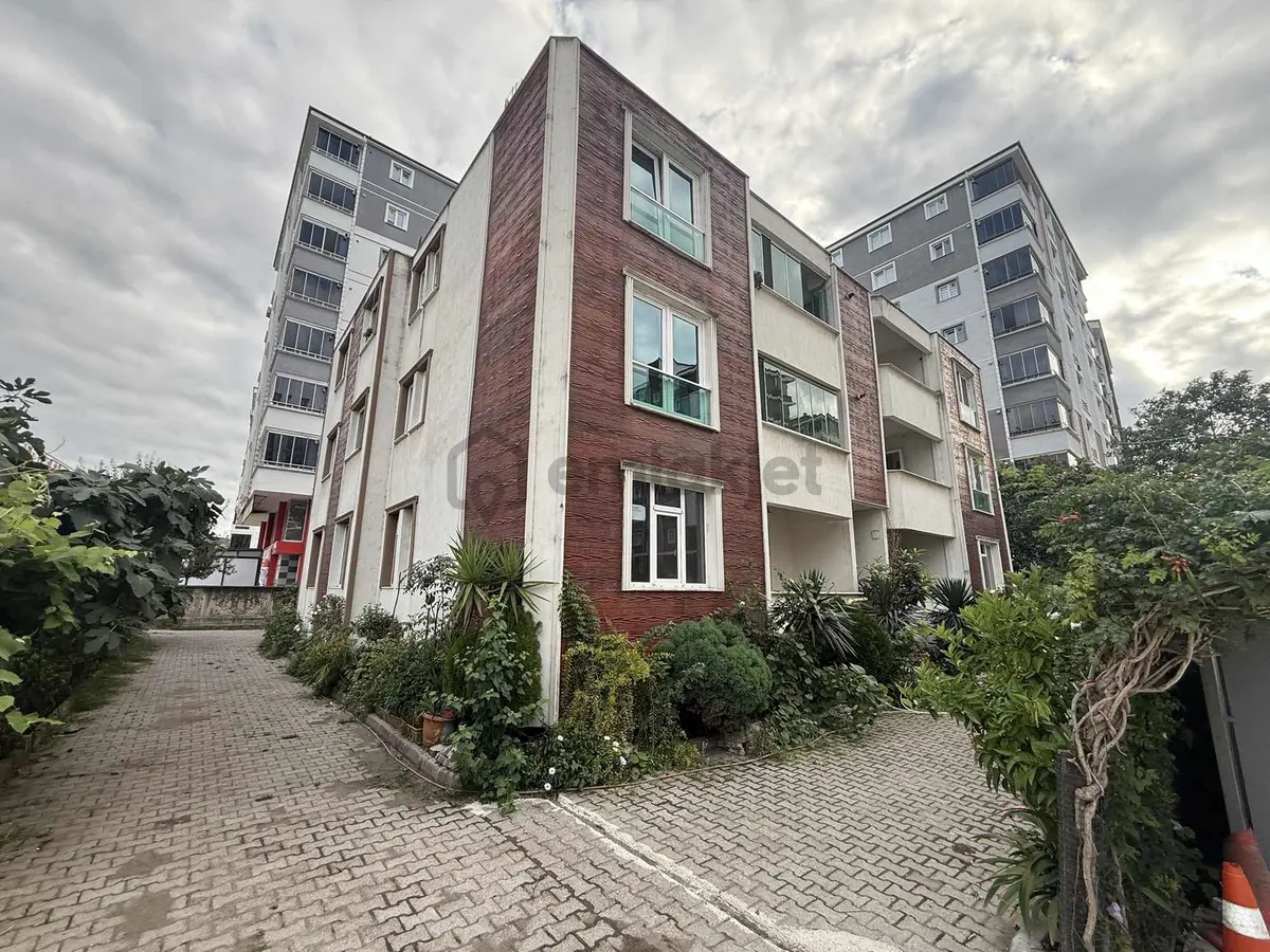 Yağmur Emlak'tan Tekkeköyde Cadde Üstü Kiralık 3+1 Daire - 2
