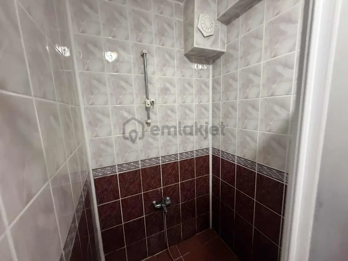 Yağmur Emlak'tan Tekkeköyde Cadde Üstü Kiralık 3+1 Daire - 15