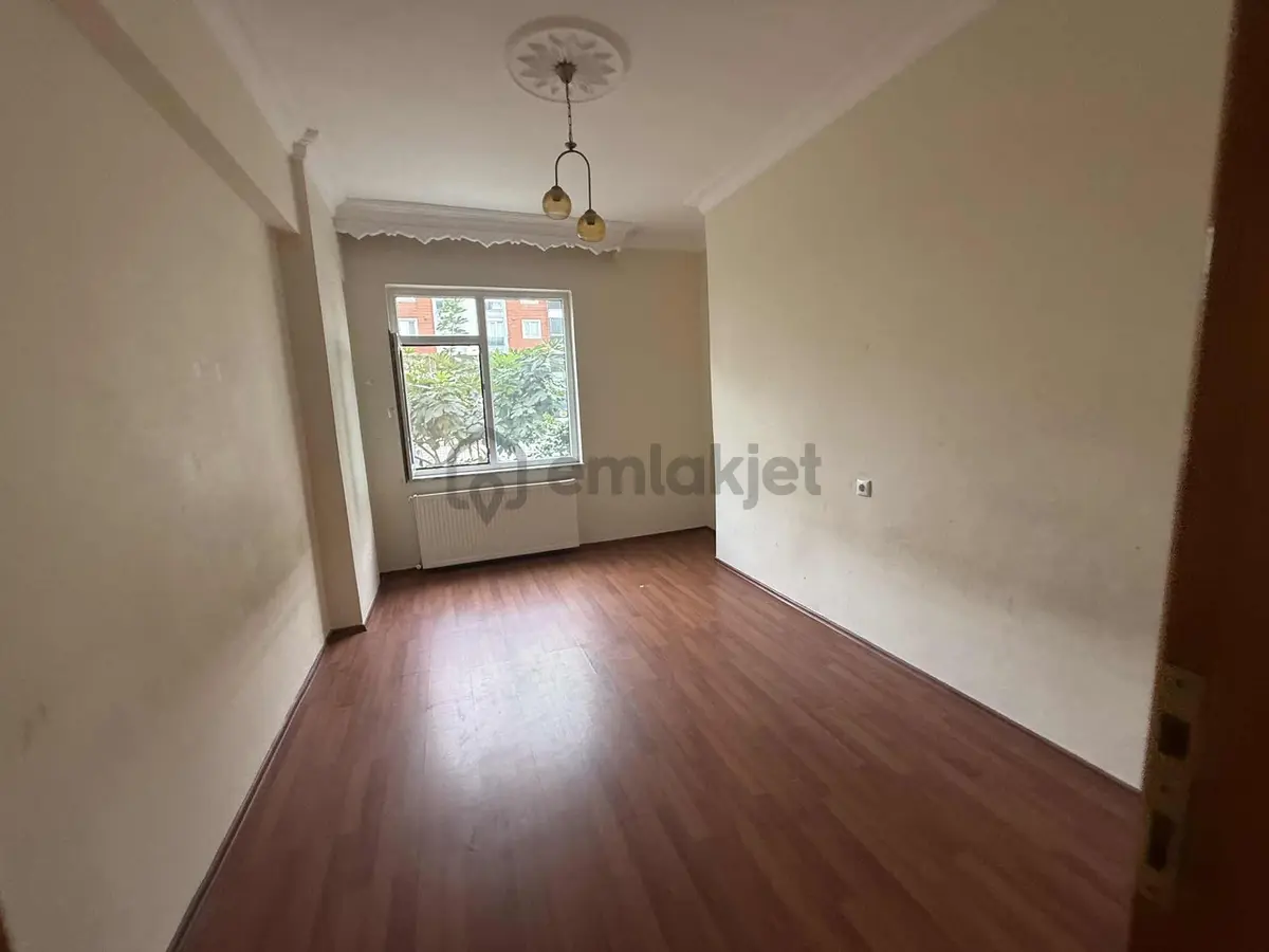 Yağmur Emlak'tan Tekkeköyde Cadde Üstü Kiralık 3+1 Daire - 9