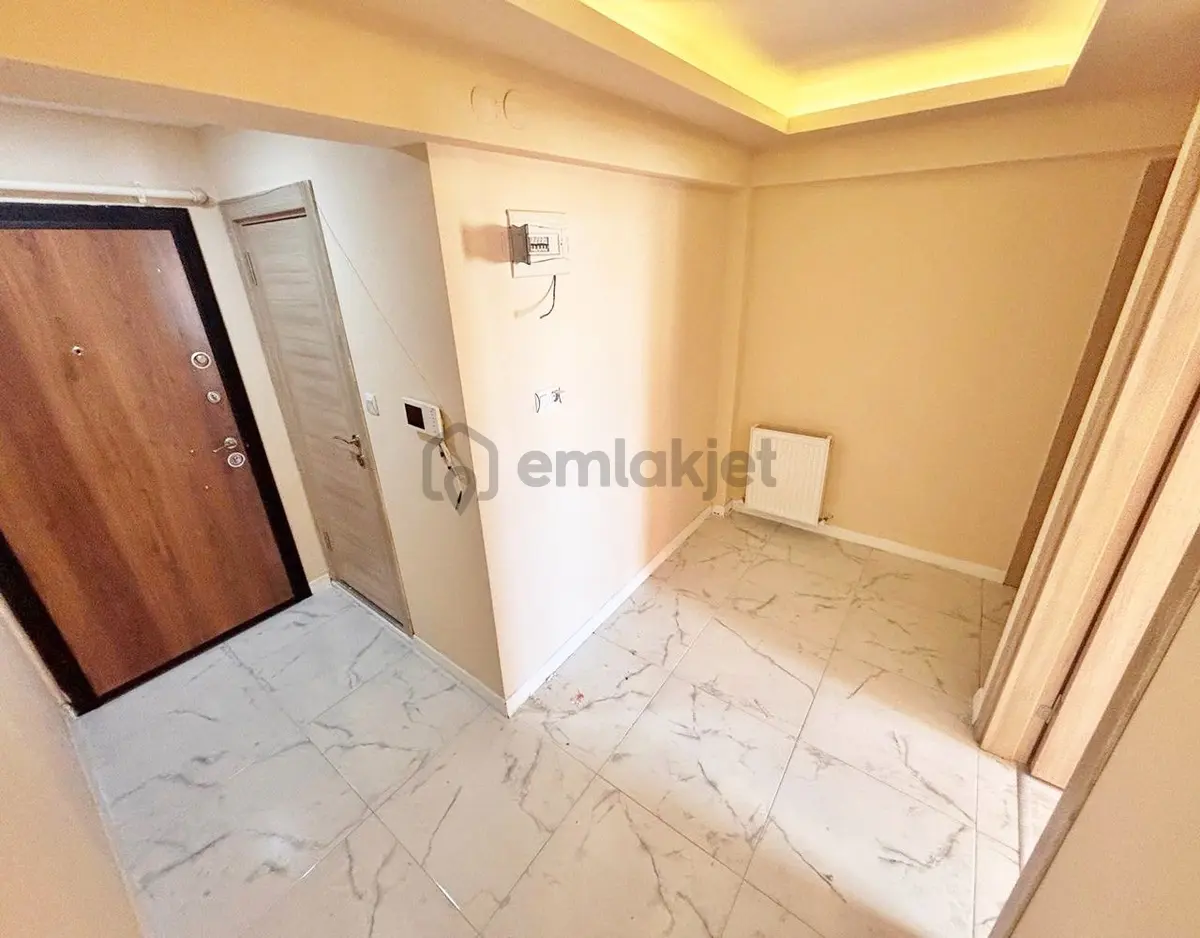 Arden Yapı'dan İskanlı Kombili Ön Cephe Site İçi Kiralık 2+1 !!! - 26