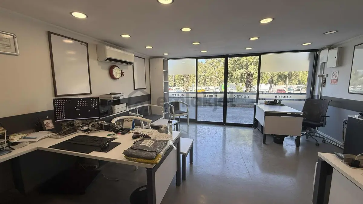 Batı İş Merkezinde Cadde Üzeri 180 M² 3 Katlı İşyeri - 13