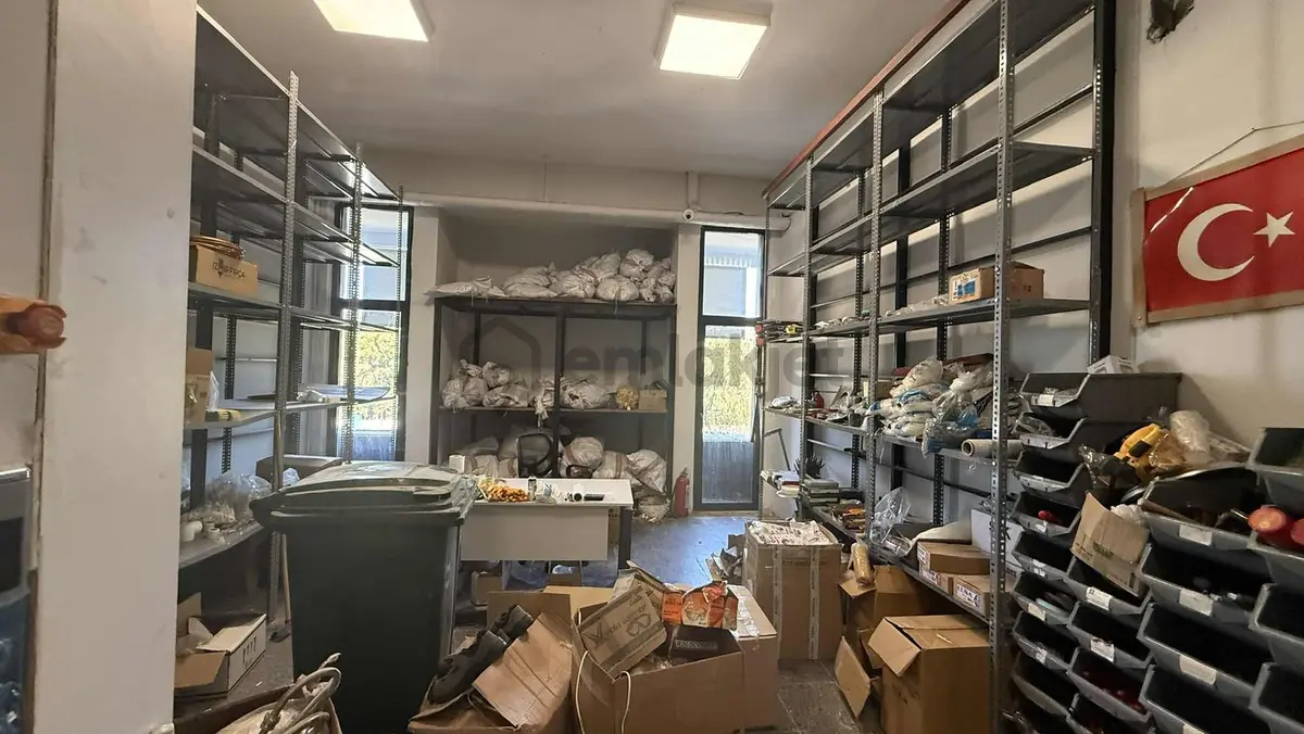 Batı İş Merkezinde Cadde Üzeri 180 M² 3 Katlı İşyeri - 15