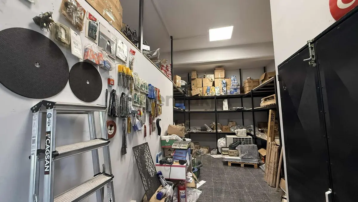 Batı İş Merkezinde Cadde Üzeri 180 M² 3 Katlı İşyeri - 11