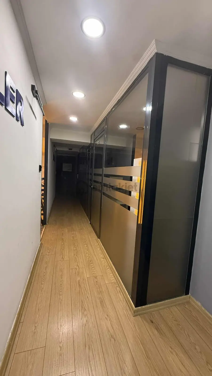 Batı İş Merkezinde Cadde Üzeri 180 M² 3 Katlı İşyeri - 4