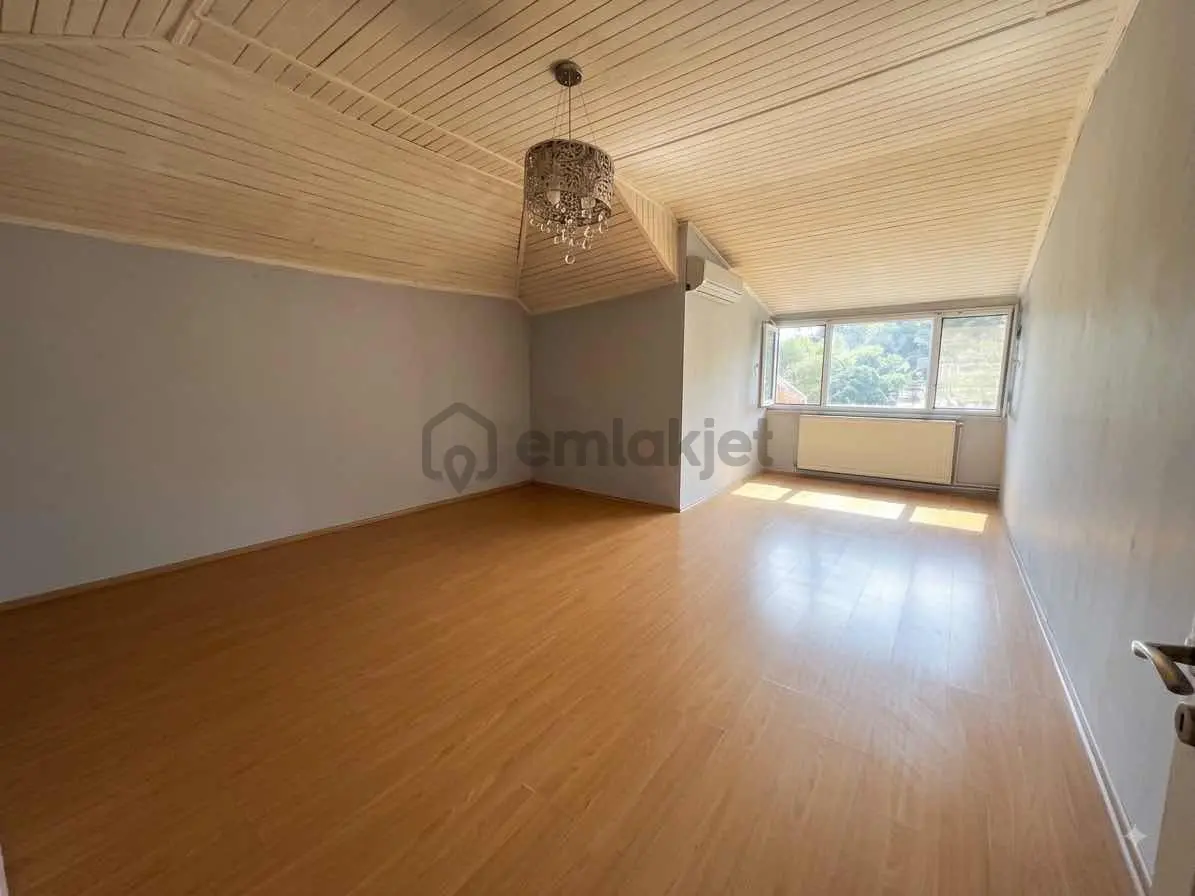 Tarabya'da Boğaz Manzaralı, Kiralık Daire - 10
