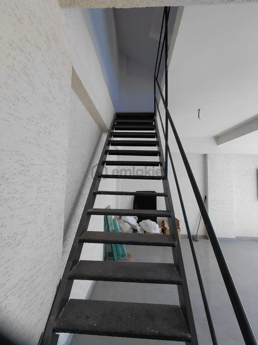 Kiralık Dükkan Yeni Bina Da Dubleks 70 M2 - 8
