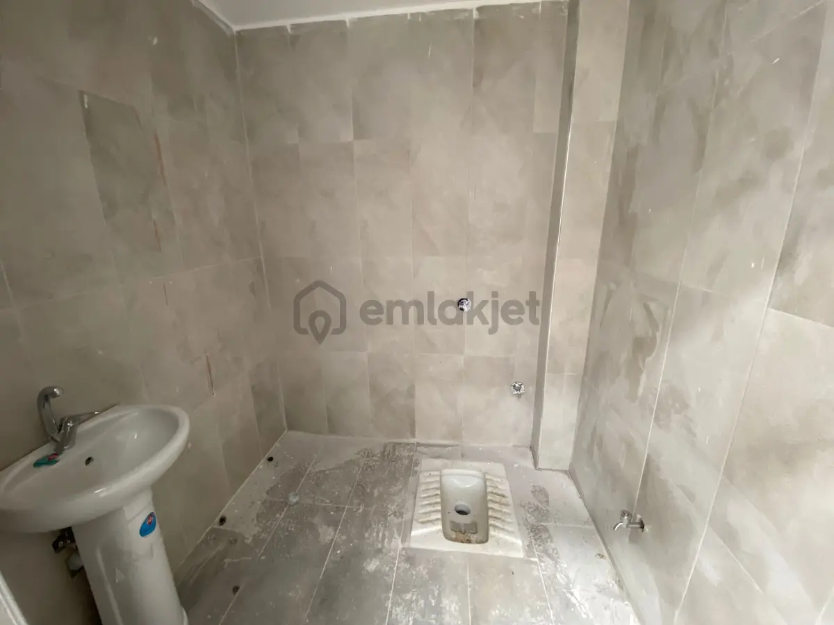 Ali Ayyıldız Saray Keresteciler Yanı Satılık Fabrika - 5